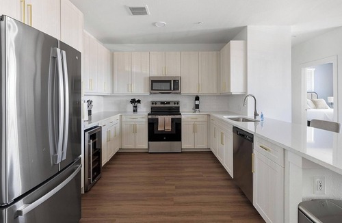 Roanoke Apartment | Landing | Amazing 2BD in Downtown Roanoke
