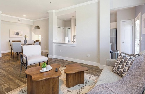 Fort Worth Apartment | Landing | Amazing 2BD in Cityview