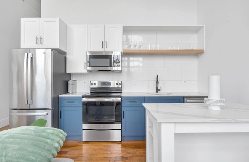 Greenville Apartment | Landing | Amazing 2BD, Yoga Studio, Gym