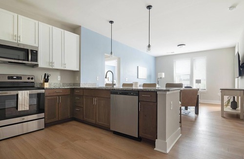 Hickory Apartment | Landing | Amazing 2BD, Yoga Studio, Clubhouse