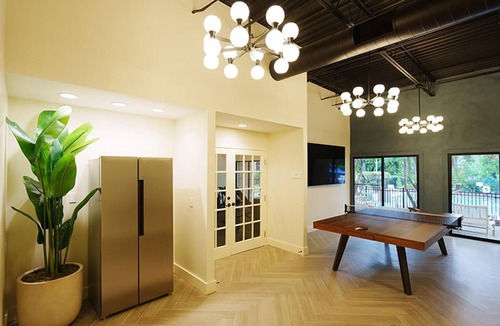 Northeast Raleigh Apartment | Landing | Amazing Studio, Gym, Pool