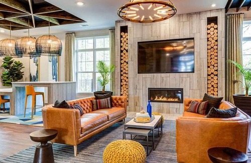 North Chesterfield Apartment | Landing at Boulders Lakeside - 1 Bedroom in Downtown North Chesterfield