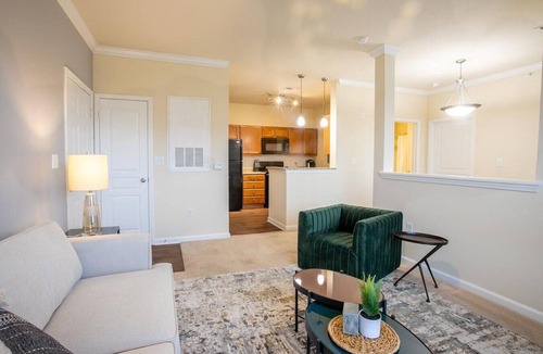 Mint Hill Apartment | Landing at Hawthorne at the Greene - 1 Bedroom in Bradfield Farms