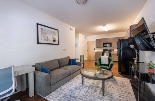 Church Hill Apartment | Landing at Vida East - 1 Bedroom in Church Hill