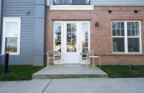 Charlotte Apartment | Landing | Beautiful 1BD, Pool, Clubhouse