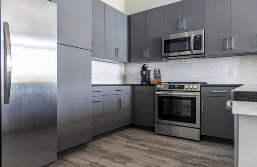 Savannah Apartment | Landing | Beautiful 1BD, Yoga Studio, Clubhouse