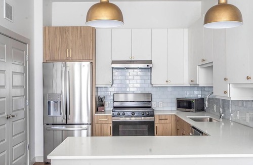 Austin Apartment | Landing | Beautiful 1BD, Yoga Studio, Pool