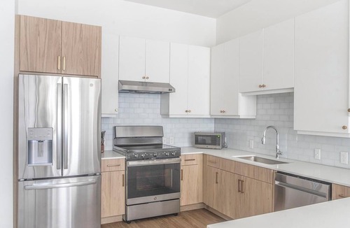 Austin Apartment | Landing | Beautiful 1BD, Yoga Studio, Pool