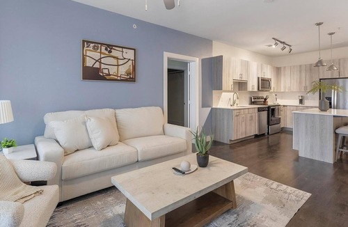 Fort Worth Apartment | Landing | Beautiful 2BD in Bricktown