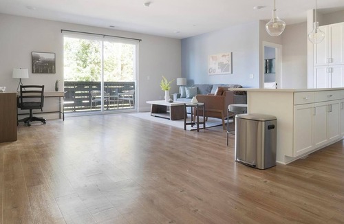Oakwood Apartment | Landing | Beautiful 2BD, Gym, Clubhouse