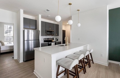 North Chesterfield Apartment | Landing | Beautiful 3BD, Pool, Courtyard