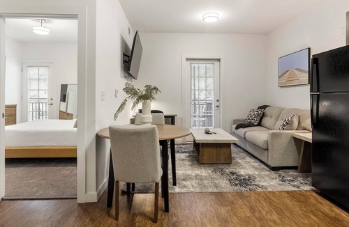Church Hill Apartment | Landing | Chic 1BD, Clubhouse, Pool