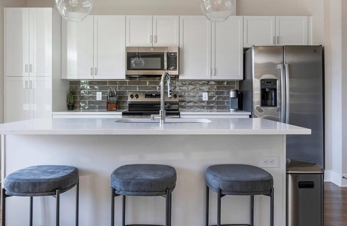 Oakwood Apartment | Landing | Chic 1BD, Clubhouse, Pool