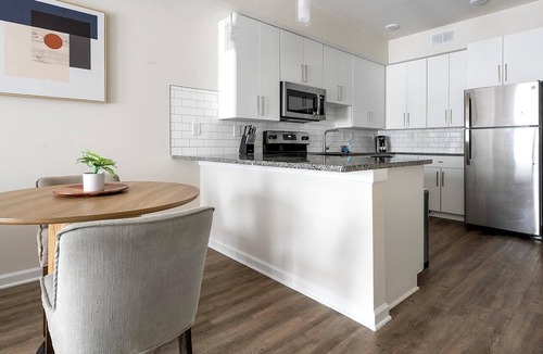Concord Apartment | Landing | Chic 1BD, Gym, Clubhouse