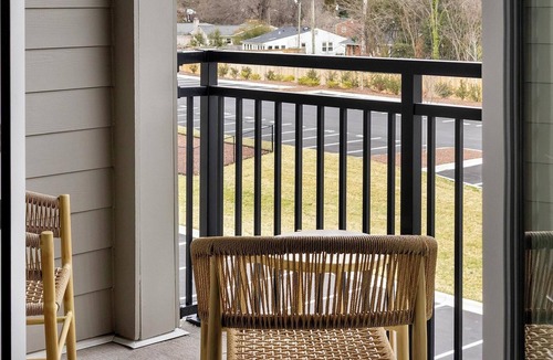 East Raleigh Apartment | Landing | Chic 1BD, Gym, Clubhouse