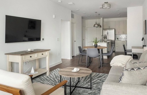 East Raleigh Apartment | Landing | Chic 1BD, Gym, Clubhouse