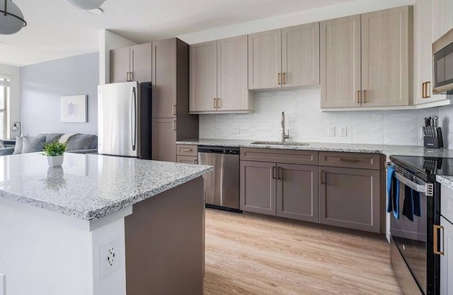 Scofield Farms Apartment | Landing | Chic 1BD, Gym, Clubhouse