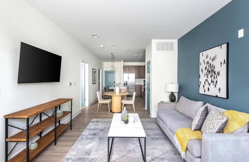 Wilmington Apartment | Landing | Chic 1BD, Gym, Clubhouse