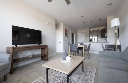 Huntersville Apartment | Landing | Chic 1BD, Gym, Clubhouse
