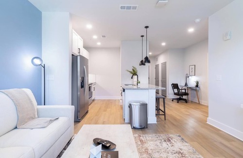 Freeport Apartment | Landing | Chic 1BD, Pool, Game Room