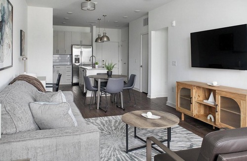 Southeast Raleigh Apartment | Landing | Chic 1BD, Yoga Studio, Gym