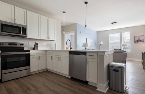 Hickory Apartment | Landing | Chic 2BD, Clubhouse, Gym