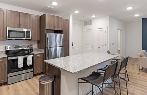 Garland Apartment | Landing | Chic 2BD, Pool, Gym