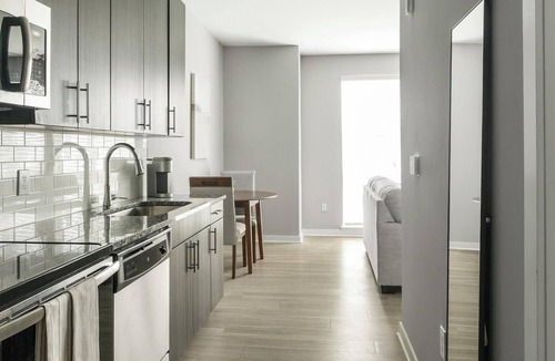 Optimist Park Apartment | Landing | Incredible 1BD, Gym