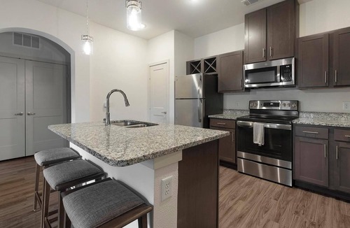 Buda Apartment | Landing | Incredible 1BD, Game Room, Gym