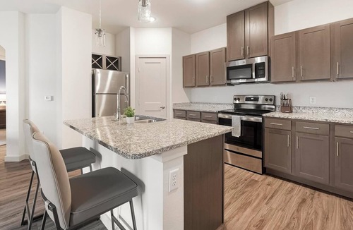 Buda Apartment | Landing | Incredible 1BD, Gym, Game Room