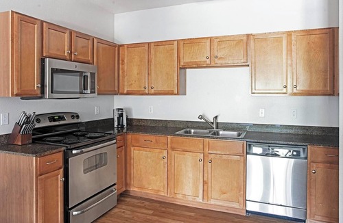 Sweetbriar Apartment | Landing | Incredible 1BD, Pool, Courtyard