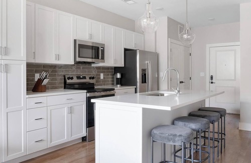 Oakwood Apartment | Landing | Incredible 1BD, Pool, Gym