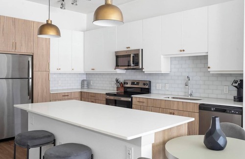 Austin Apartment | Landing | Incredible 1BD, Yoga Studio, Clubhouse