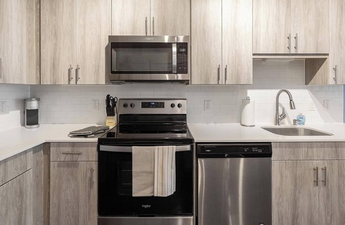 Fort Worth Apartment | Landing | Incredible 2BD in Bricktown