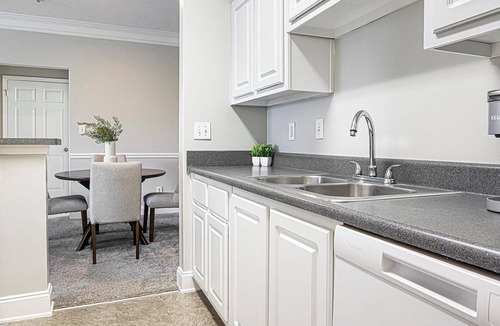 McDonough Apartment | Landing | Incredible 2BD, Gym, Yoga Studio