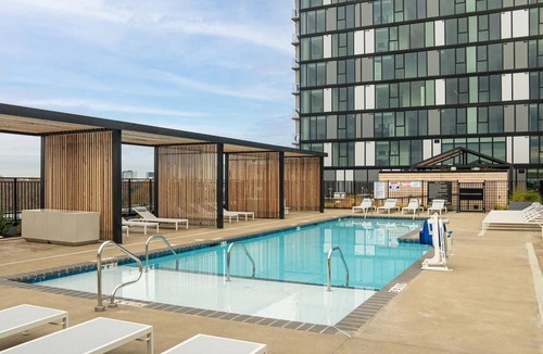 Southwest Raleigh Apartment | Landing | Incredible Studio in Caraleigh
