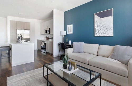Fate Apartment | Landing | Modern 1BD, Clubhouse, Gym