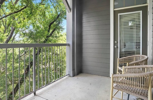 Cedar Park Apartment | Landing | Modern 1BD, Courtyard, Clubhouse
