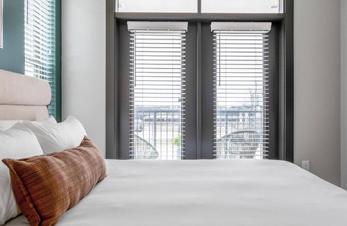 Buda Apartment | Landing | Modern 1BD, Game Room, Clubhouse