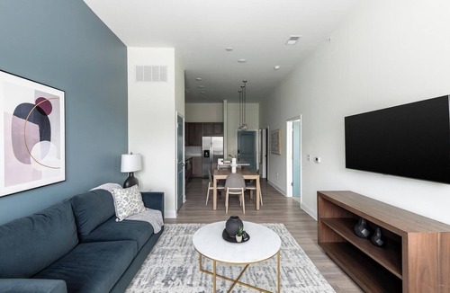 Wilmington Apartment | Landing | Modern 1BD, Gym, Clubhouse