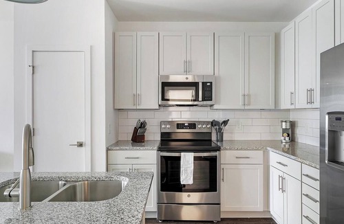 East Raleigh Apartment | Landing | Modern 1BD, Gym, Clubhouse