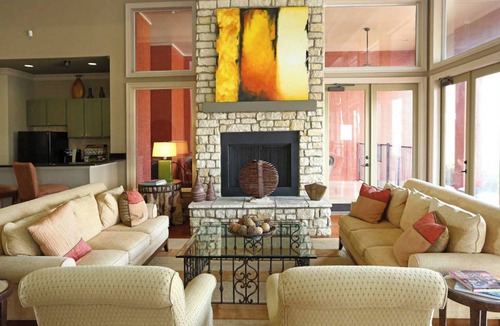 Fort Worth Apartment | Landing | Modern 1BD, Pool, Gym