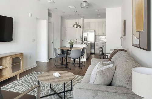 East Raleigh Apartment | Landing | Modern 1BD, Yoga Studio, Clubhouse