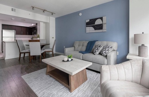 Navy Yard Apartment | Landing | Modern 2BD, Courtyard