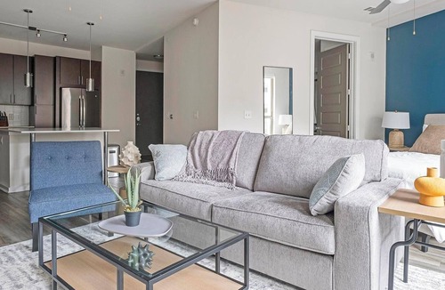 Woodland Heights Apartment | Landing | Modern Studio, Game Room, Yoga Studio