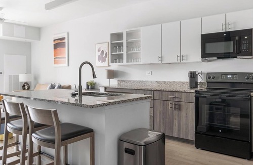 Decatur Apartment | Landing | Modern 1BD, Clubhouse, Game Room