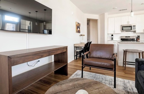Huntersville Apartment | Landing | Spectacular 2BD, Gym