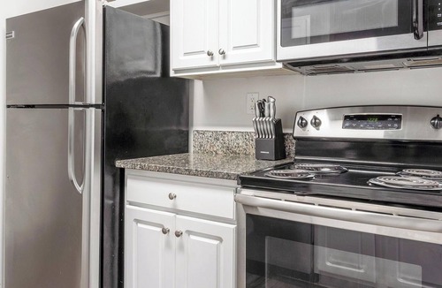 Piedmont Heights Apartment | Landing | Spectacular 1BD, Pool, Courtyard