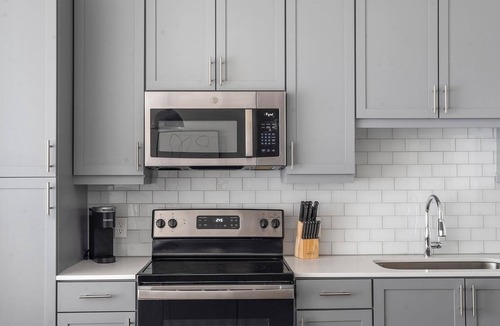 Austin Apartment | Landing | Spectacular 1BD, Yoga Studio, Pool