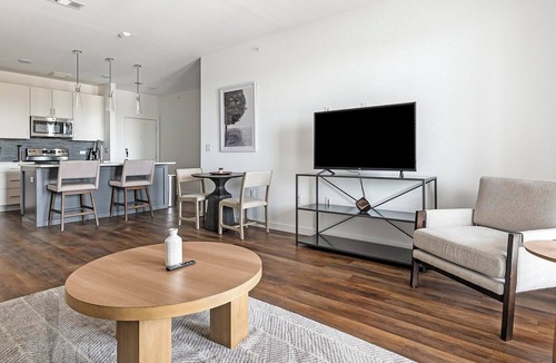 Austin Apartment | Landing | Spectacular 1BD, Pool, Clubhouse